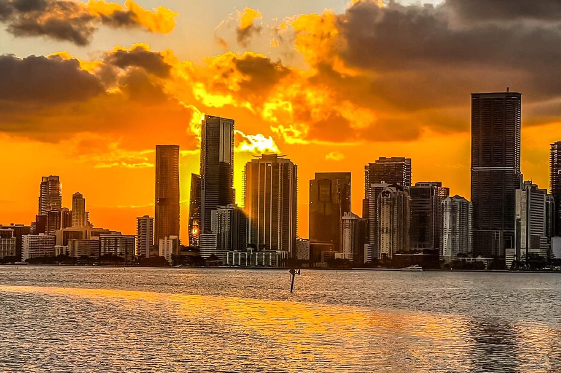 Miami Sunset Cruise of Biscayne Bay and Millionaires’ Homes