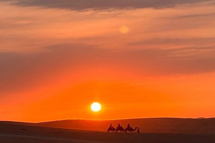 Marrakech: Watch the Golden Hour in Agafay and Savor Dinner Show