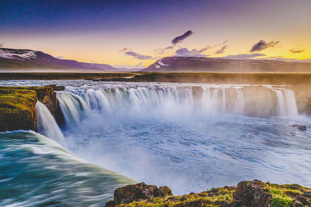 Private Guided luxury Diamond Circle Tour from Akureyri