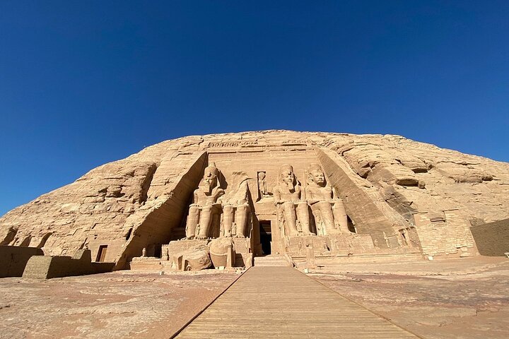 Private Day Tour : To Abu Simbel From Aswan ( private car )