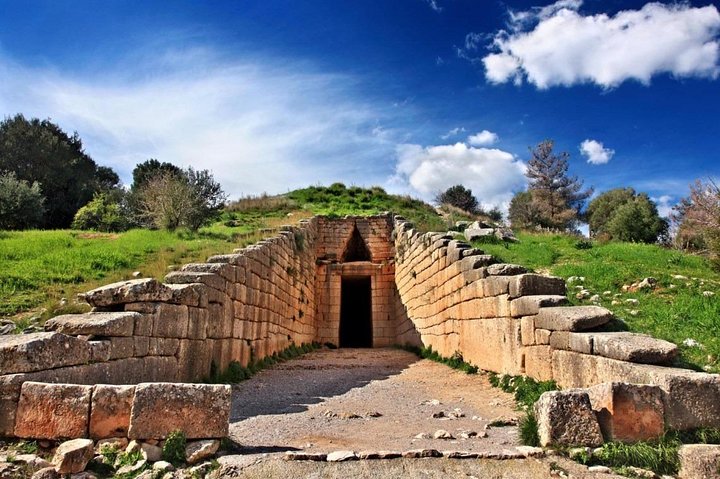 Mycenae and Corinth Canal half day private tour from Athens
