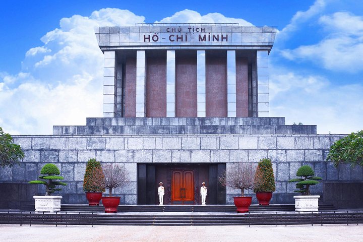 HANOI HISTORICAL HIGHLIGHTS FULL-DAY TOUR