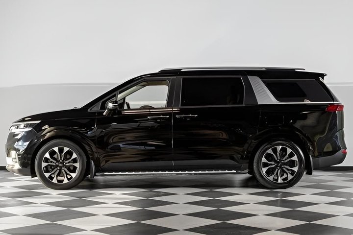 Private – Chauffeur Service Dubai or Abu Dhabi