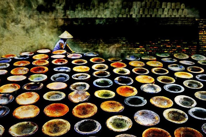 Hanoi – Pottery Village – Silk Village Full Day with lunch and puppet show