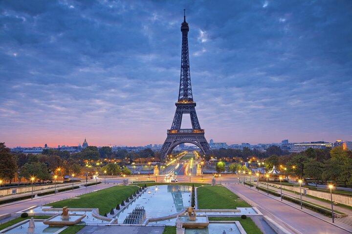 Private Paris Night Lights & Landmarks Tour Private Paris Night Lights & Landmarks Tour