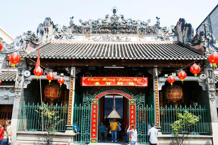 CHINATOWN CYCLO JOURNEY HALF-DAY TOUR