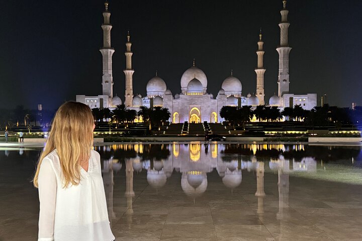 Private – Abu Dhabi Full Day Modern Tour