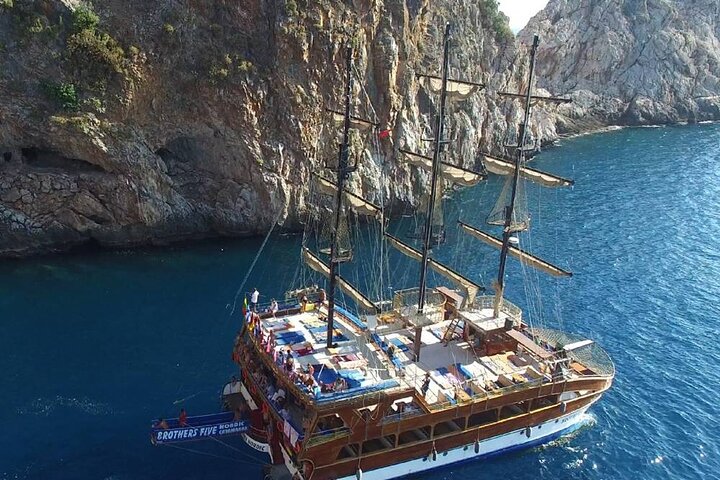 All Inclusive Catamaran Yatch Tour with Lunch and Soft Drinks All Inclusive Catamaran Yatch Tour with Lunch and Soft Drinks