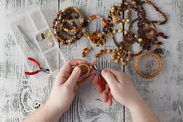 Indian Ethnic and Handmade Jewelry Half-Day Workshop Visit