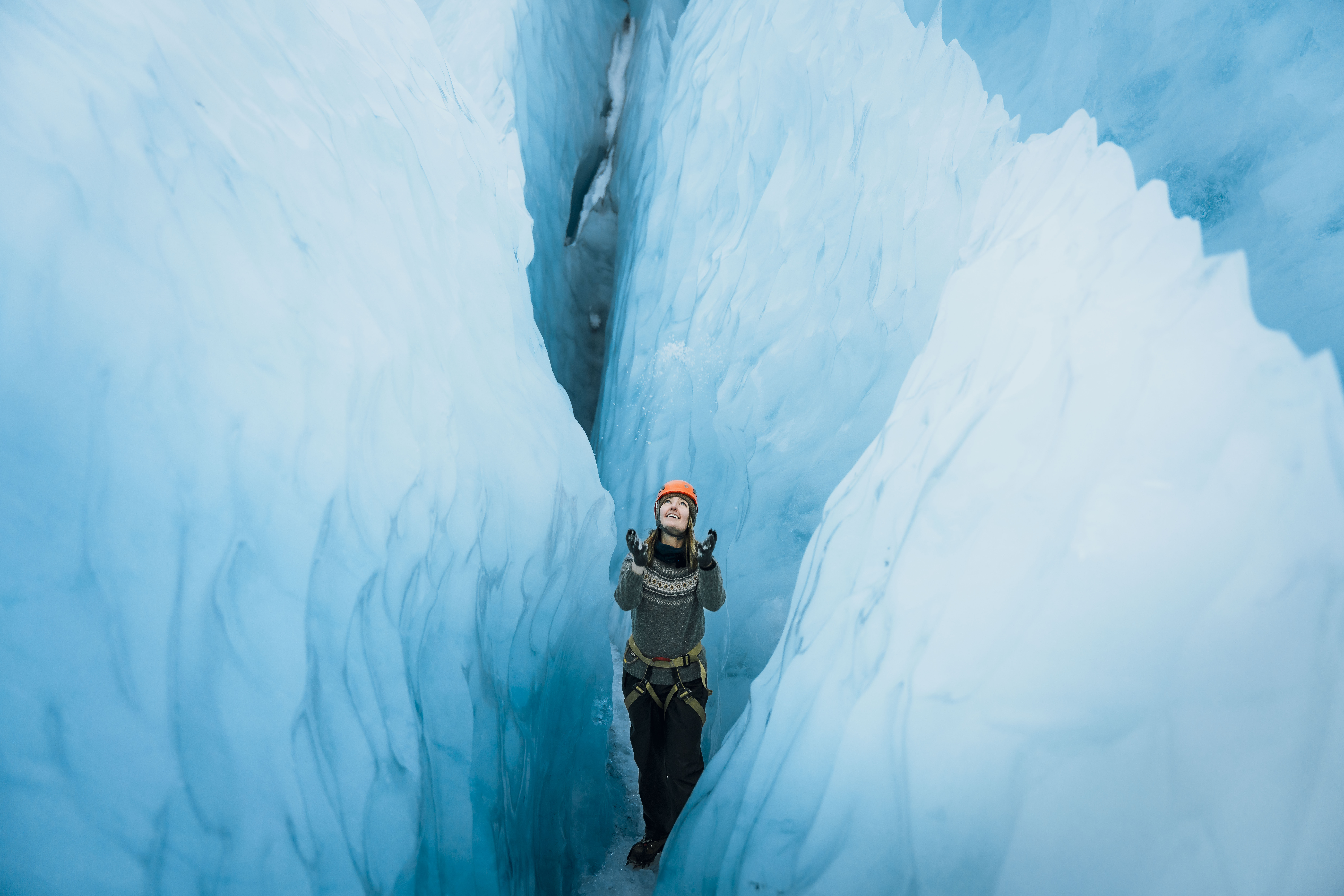 Crevasse Labyrinth – A Glacier Maze in Skaftafell