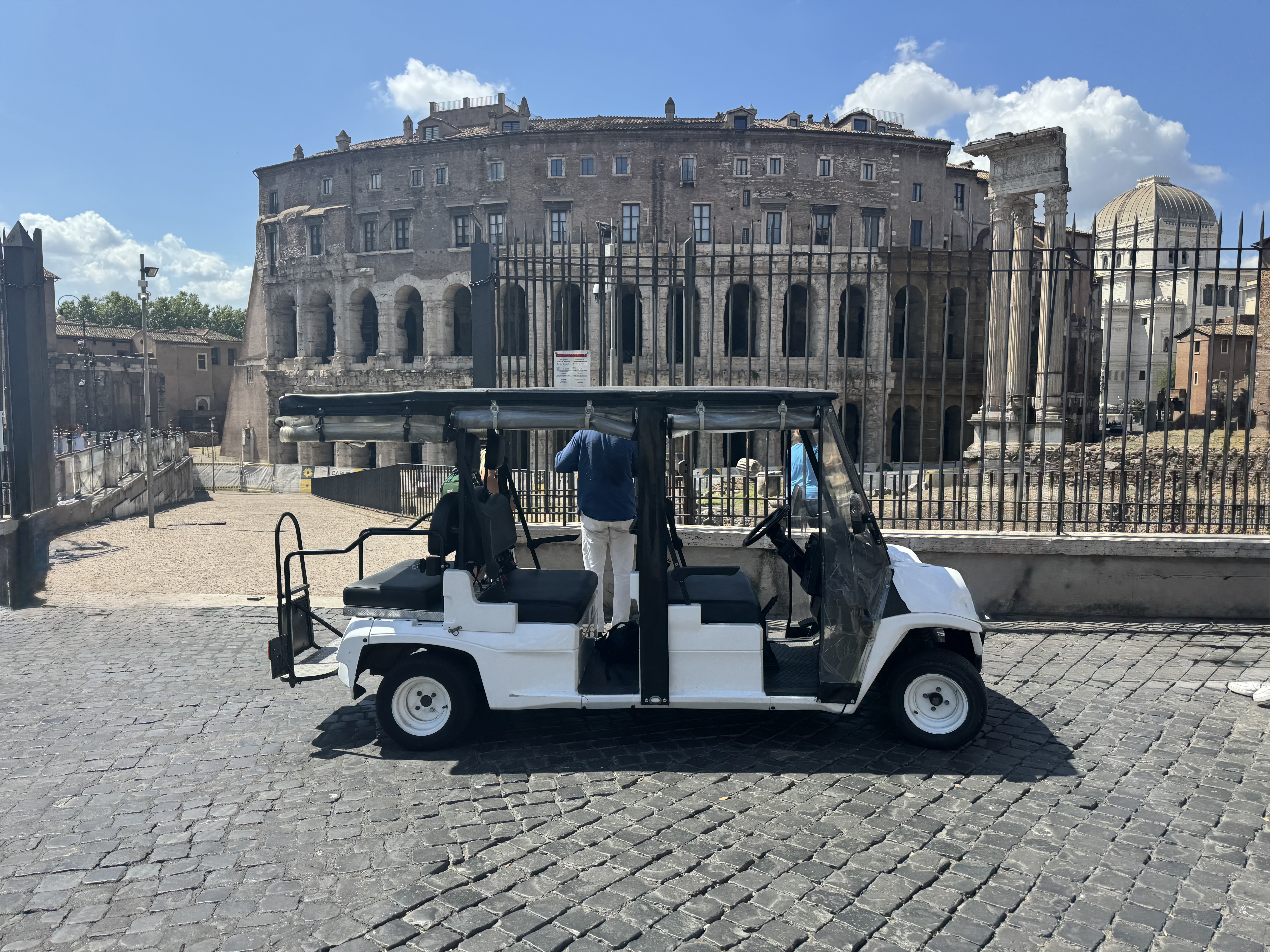 Rome Private Golf Cart, Colosseum, Vatican Museums, Sistine Chapel Tour
