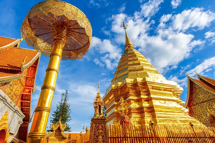 Chiang Mai - Doi Suthep Temple & Wat Pha Lat Hike Chiang Mai – Doi Suthep Temple & Wat Pha Lat Hike
