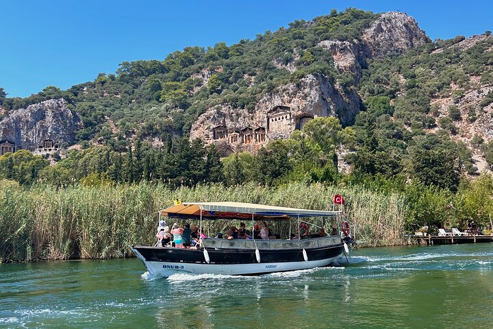 Boutique Dalyan Tour: Mud Bath, Rock Tombs & Turtle Beach