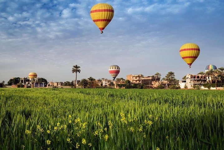 Hot Air Balloon – Special early trip