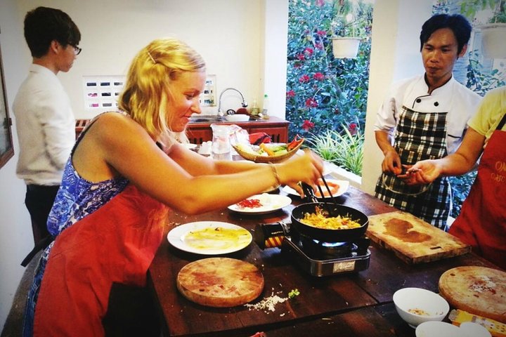 Hoi An: HOI AN MARKET TOUR AND COOKING CLASS WITH A LOCAL FAMILY