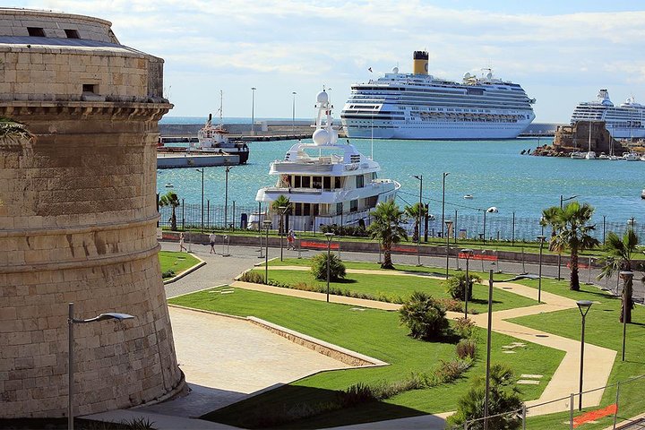 Rome and Vatican Highlights for Cruise Passengers: Round-Trip from Civitavecchia Rome and Vatican Highlights for Cruise Passengers: Round-Trip from Civitavecchia