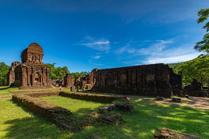 Hoi An: MY SON SANCTUARY AND MARBLE MOUNTAINS FULL-DAY TOUR