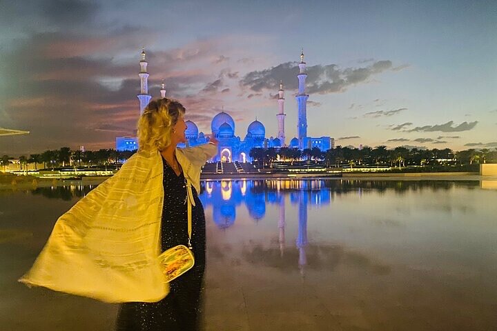 Private - Abu Dhabi 6 Hours Layover City Tour Private – Abu Dhabi 6 Hours Layover City Tour