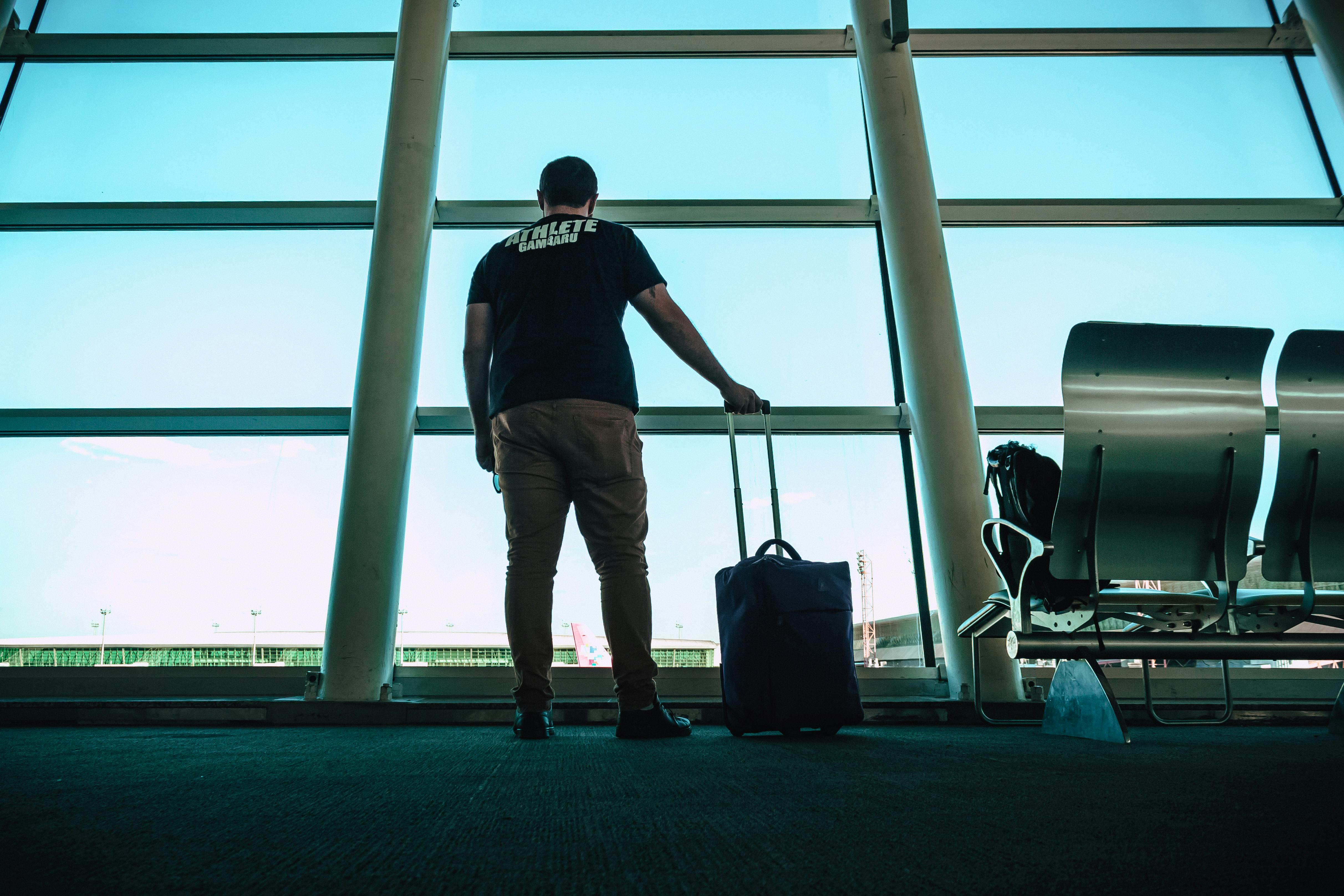 Private: Abu Dhabi Airport to Dubai City Transfer