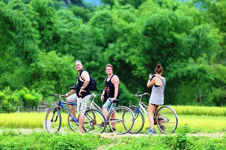 Mai Chau 1 Day Trip from Hanoi with Biking