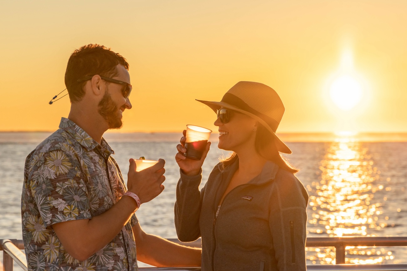 Key West Sunset Buffet Dinner Cruise with Open Bar and Live Music Key West Sunset Buffet Dinner Cruise with Open Bar and Live Music