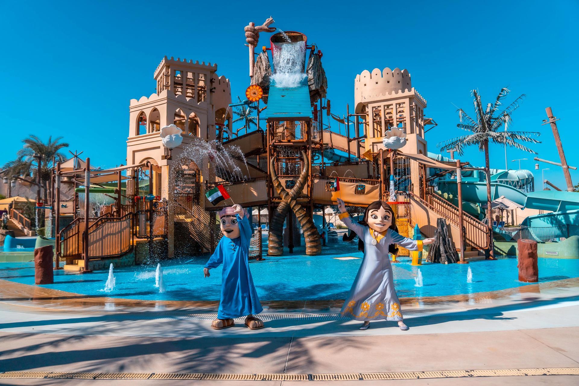 From Dubai: Yas Waterpark Tickets with Return Transfer