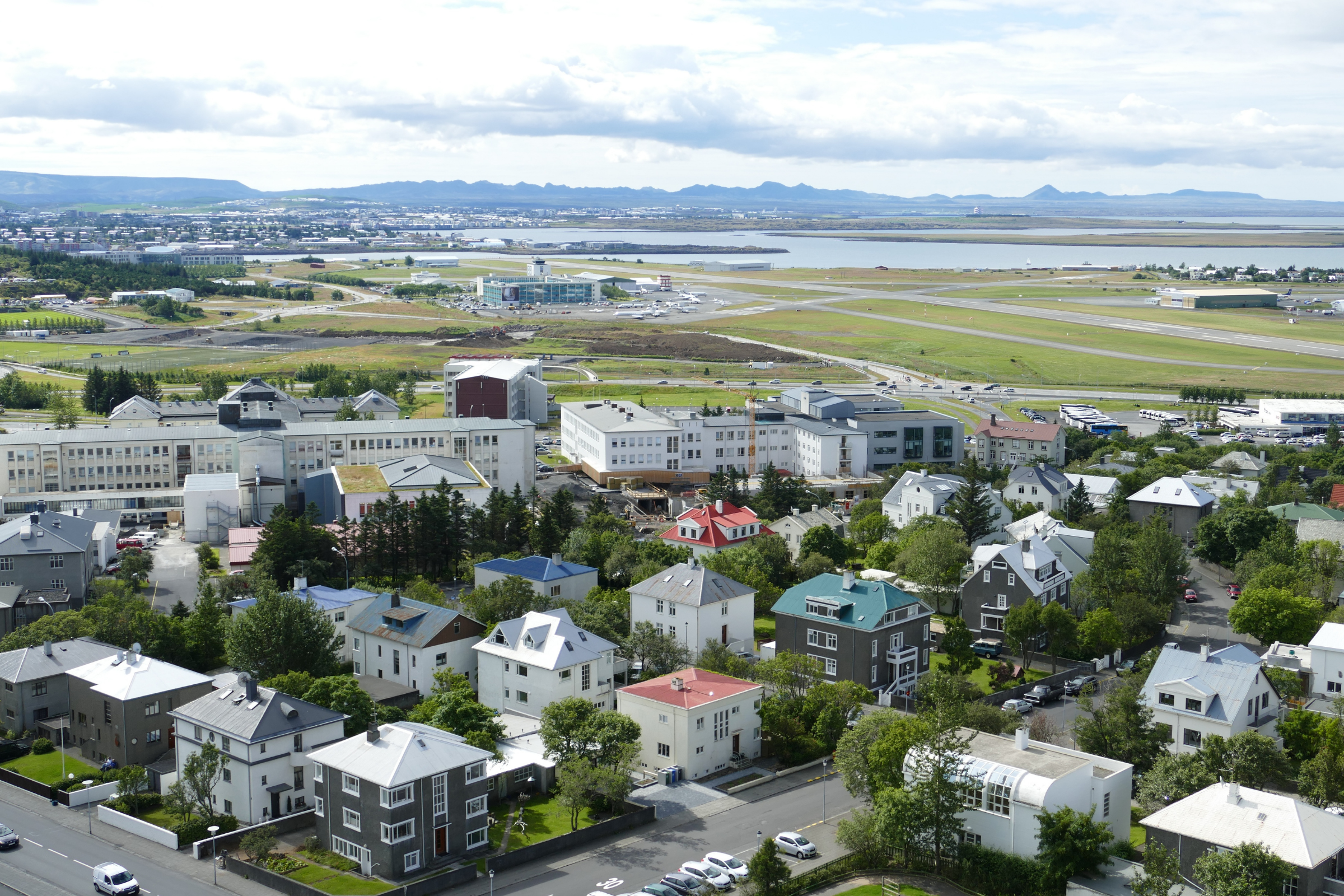 Reykjavik City Airport (RKV): Private Transfer to or from Reykjavik Hotels Reykjavik City Airport (RKV): Private Transfer to or from Reykjavik Hotels