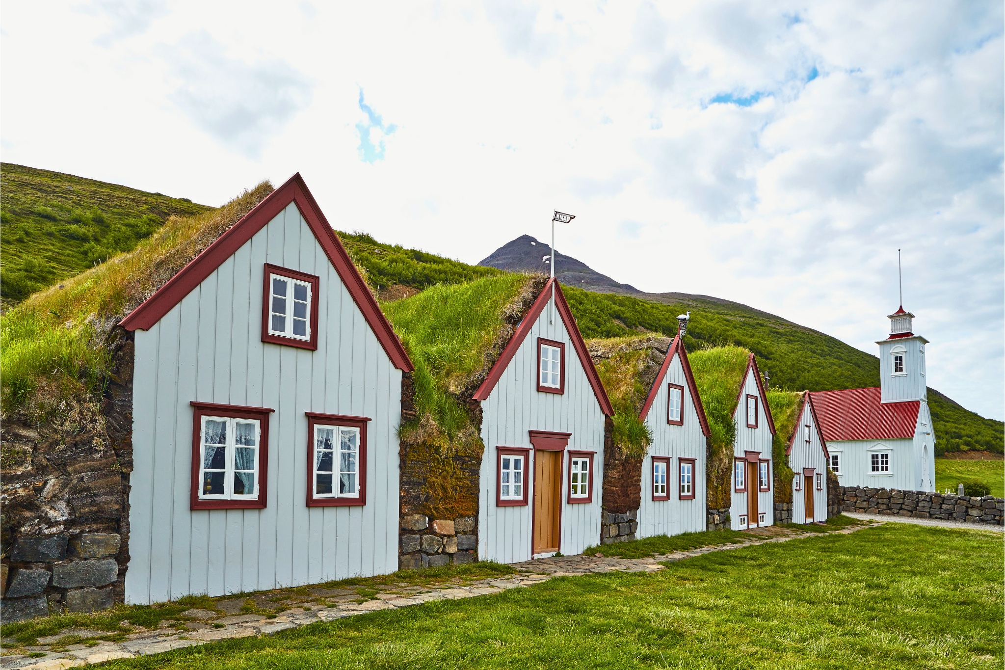 Combo – Goðafoss – Laufas & The Christmas house PRIVATE