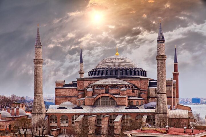 Best Istanbul Sultanahmet Old City Tour with Lunch and Transfer