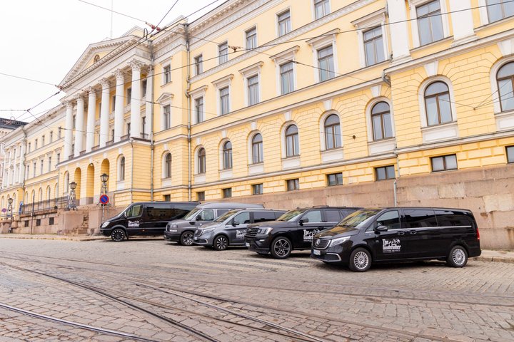 Helsinki Private Luxury Tour: VIP Car & Tailor-Made Itinerary
