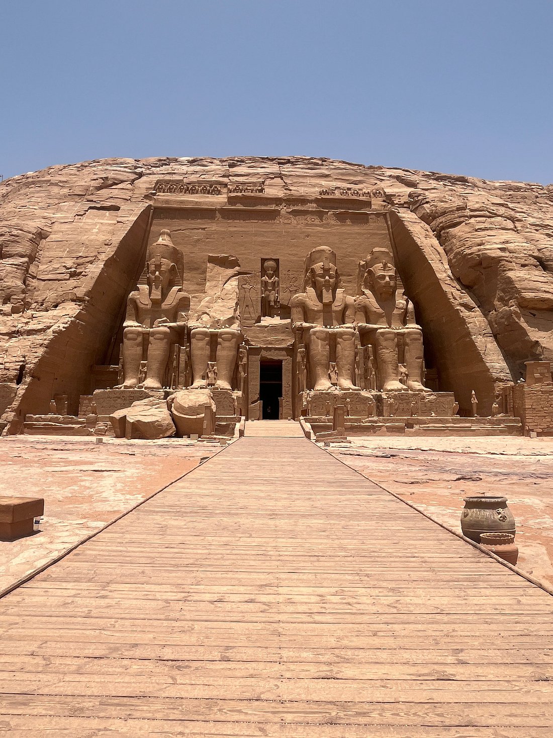 Half-Day Tour to the West Bank of Luxor, Valley of the Kings, Hatshepsut & Colossi (Private Egyptologist).