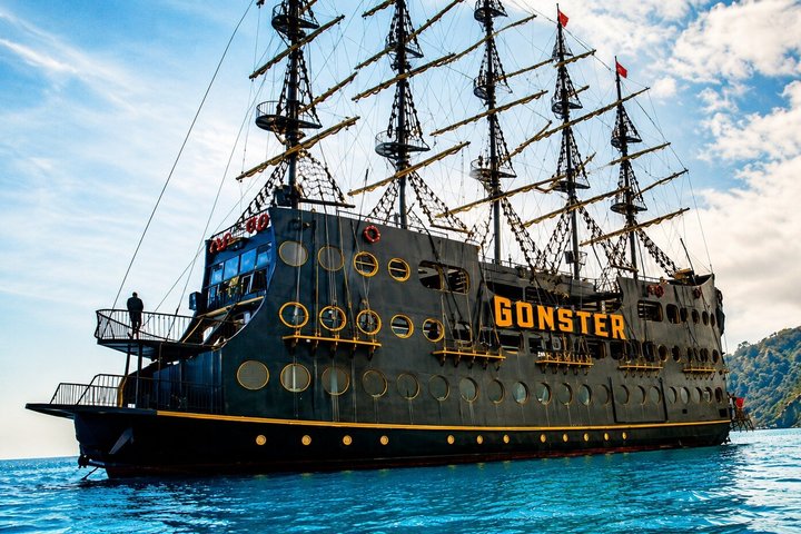 Kemer GONSTER Deluxe Pirate Boat Trip | Lunch, Drinks & Transfer
