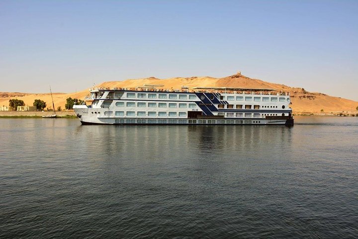 4- Days – 3 nights Nile Cruise from Aswan to Luxor and Balloon