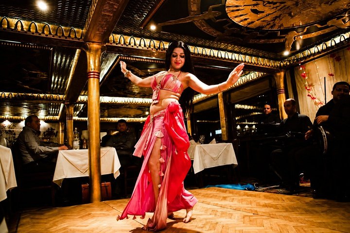 Cairo Luxury Nile Dinner Cruise with Open Buffet,Belly Dance Show