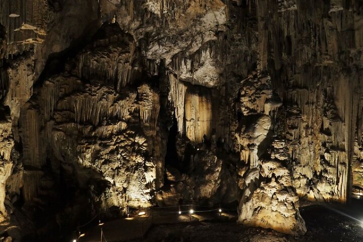 Full day tour to Arkadi-Margarites-Sfendoni Cave-Axos Full day tour to Arkadi-Margarites-Sfendoni Cave-Axos