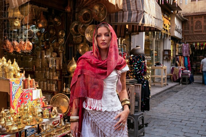 Full Day Private Tour Pyramids, GEM, Khan El Khalili with Guide