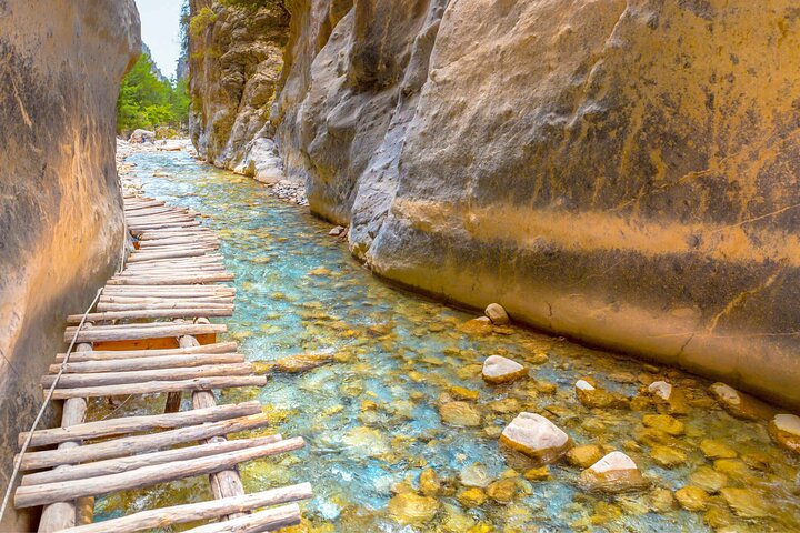 Full day Samaria Gorge Tour from Chania Through Easy Way Full day Samaria Gorge Tour from Chania Through Easy Way