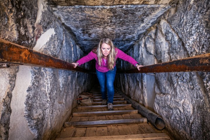 Private Pyramids and Sphinx Tour with Inside Pyramid Entry Fees