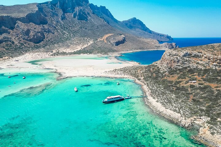 Gramvousa & Balos Beach Private Tour from Chania (Guide Optional) Gramvousa & Balos Beach Private Tour from Chania (Guide Optional)