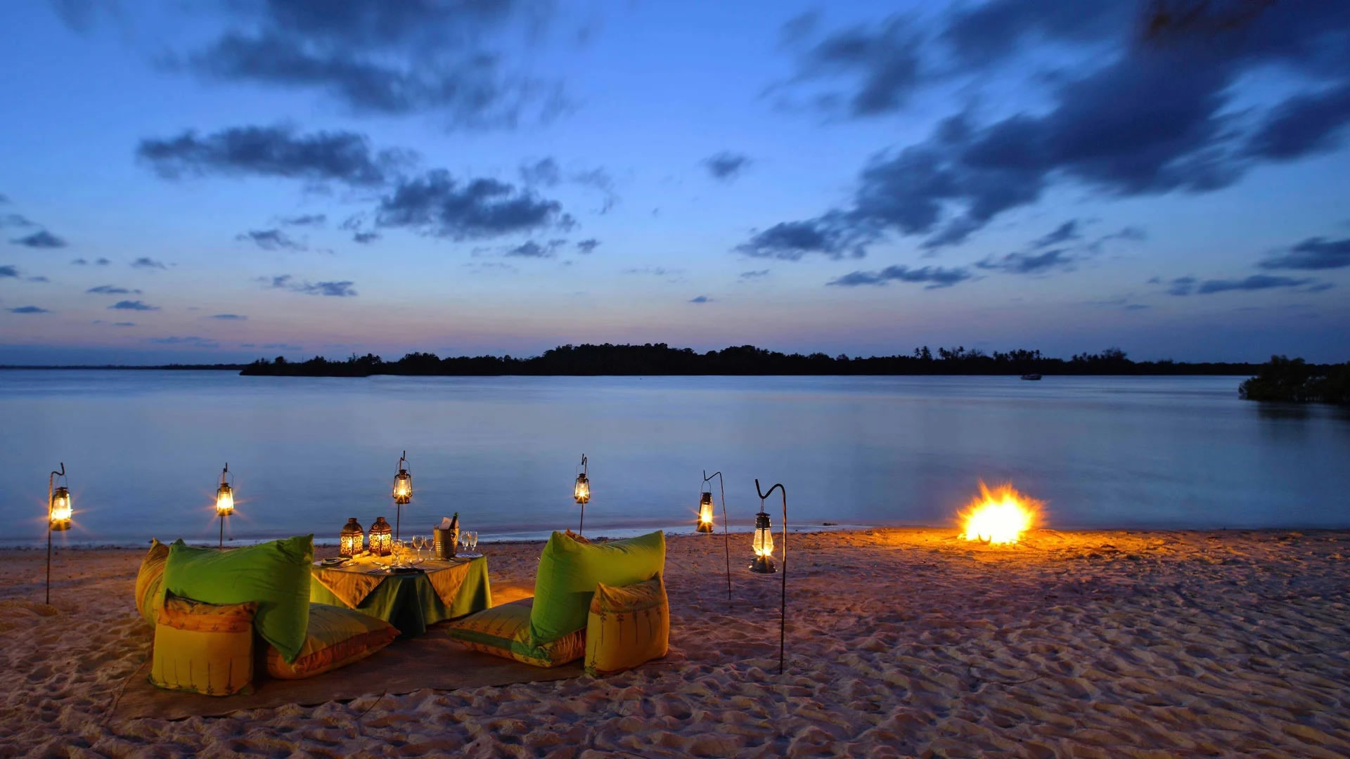 10 Days Kenya Bush and Beach Experience