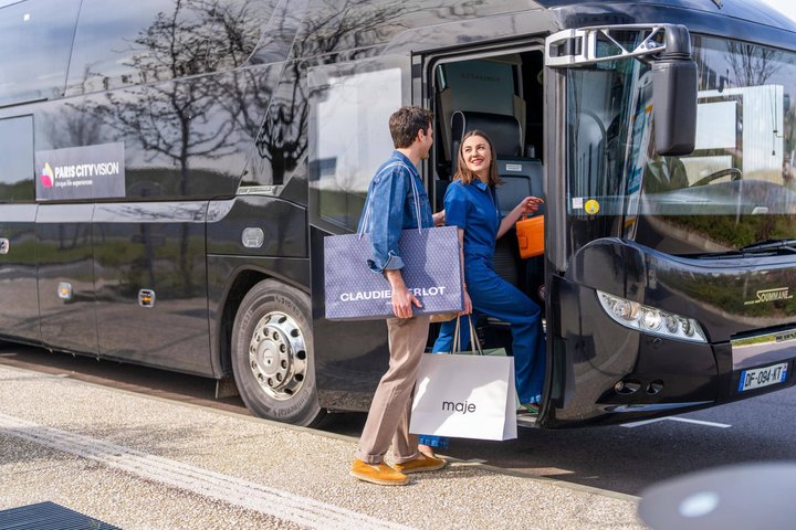 Shuttle Bus Package from Paris to McArthurGlen Paris Giverny