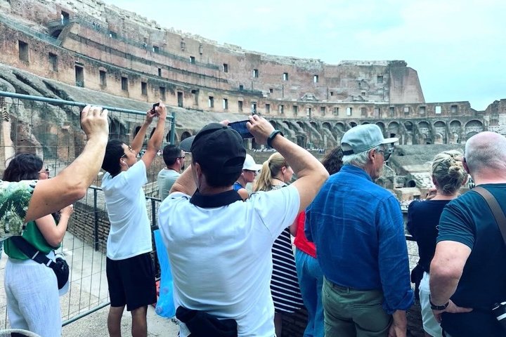 Colosseum Arena Full Tour SEMI-PRIVATE GROUP Plus Forum and Palatine Entry